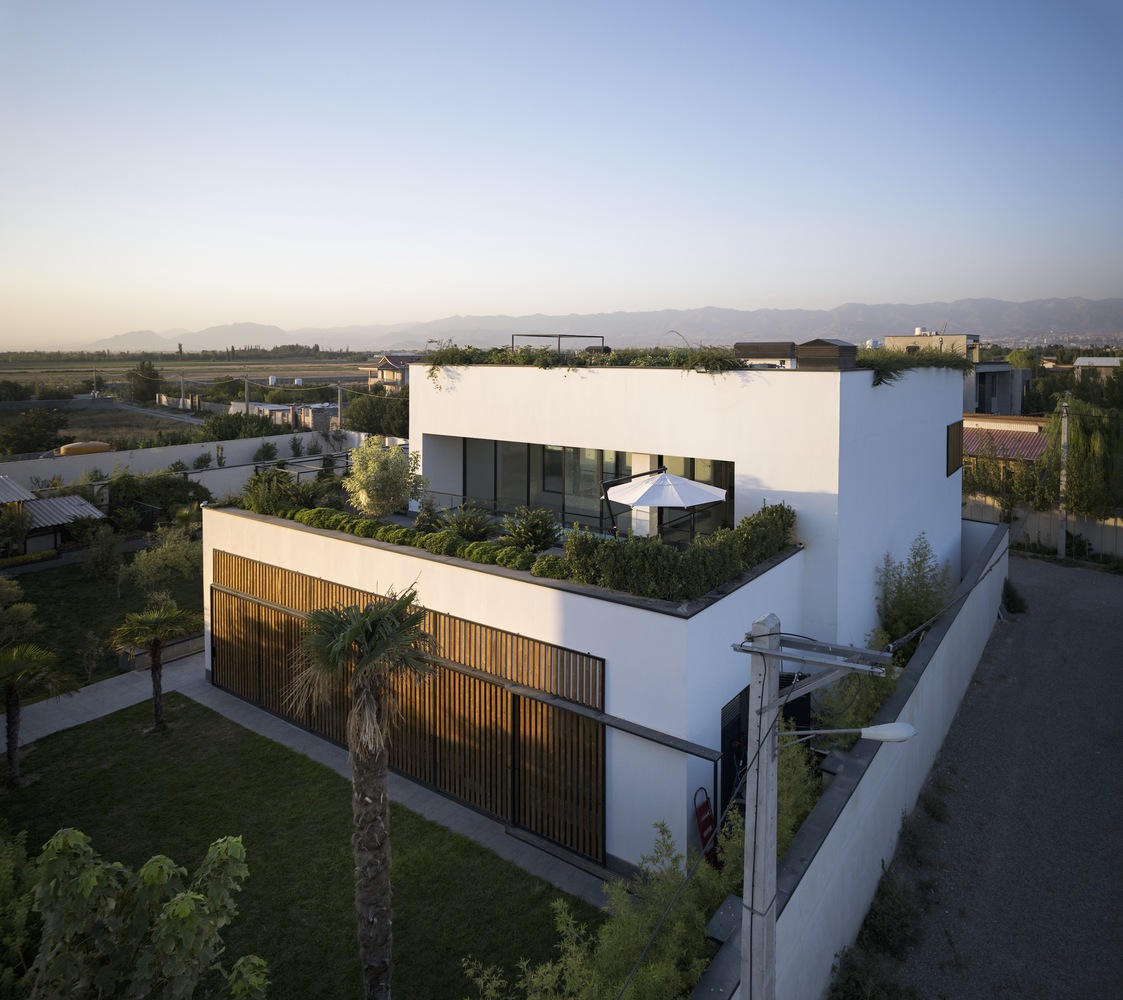 Tehran 市区双层绿色别墅设计-16