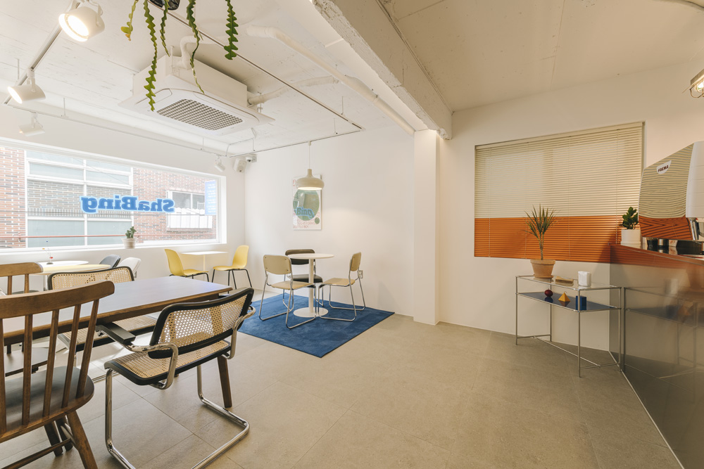 色彩点睛，15 坪釜山冰淇淋店精致设计-8