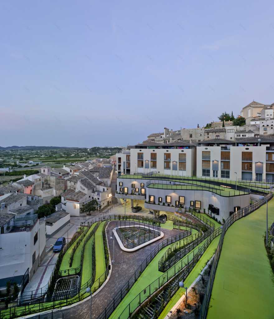 El Coso(造水花园里的神秘故事)-10