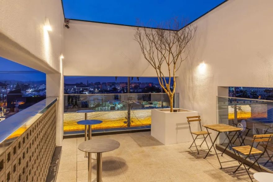 千年庆州咖啡馆 | 融合历史与现代的空间艺术-19