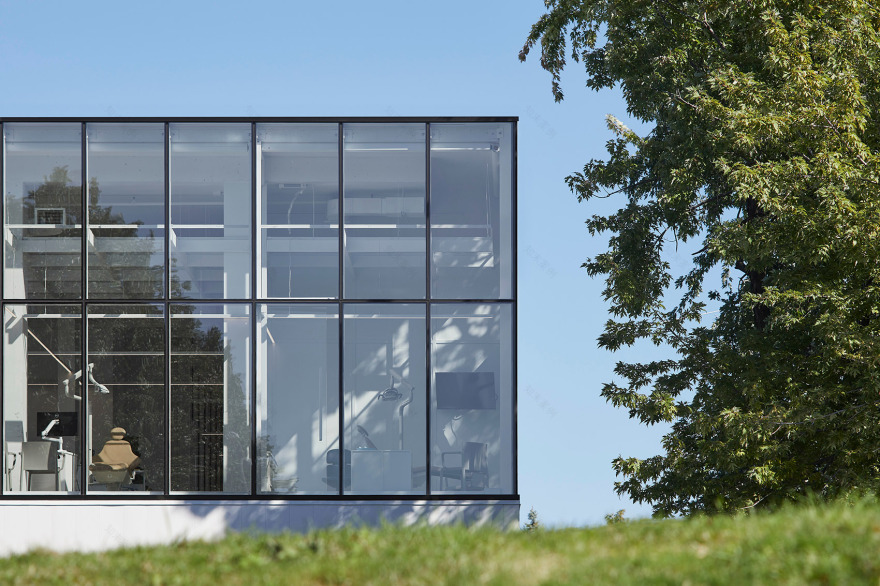 圣查尔斯牙科诊所丨加拿大丨Studio Jean Verville architects-11