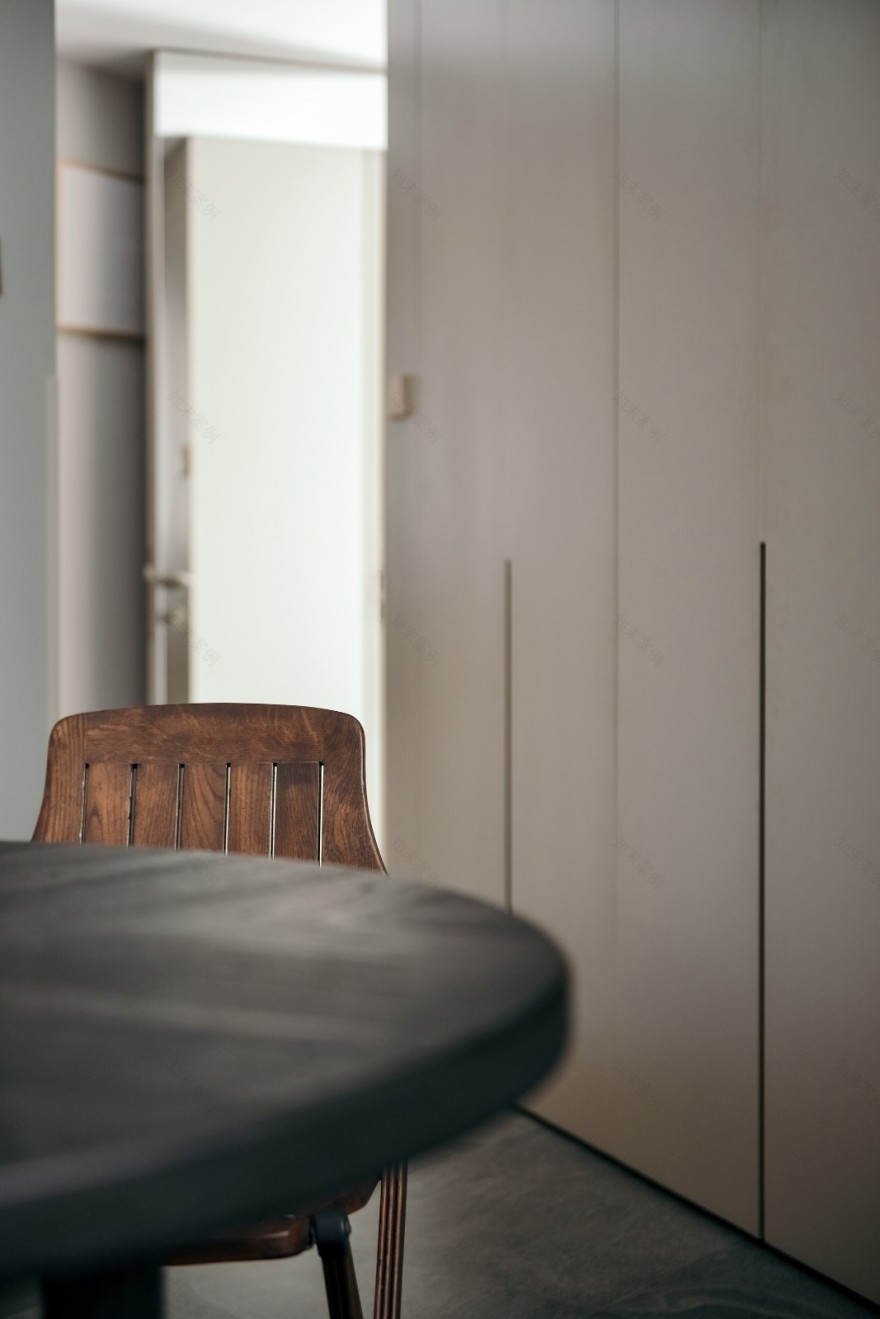 深圳龙岗85平米“折叠”之家 果而室内设计-3