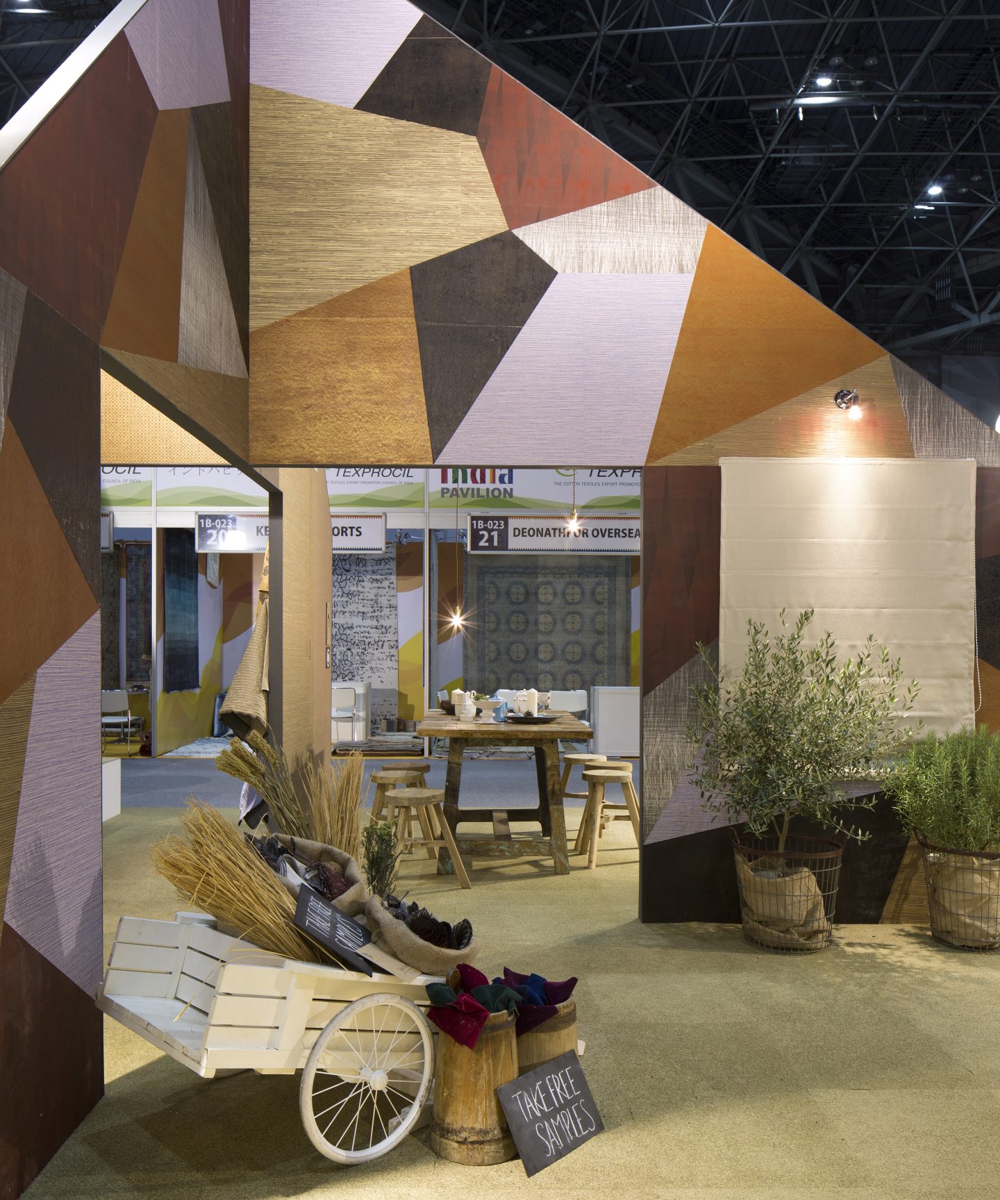 TEXTILE PARK JAPANTEX 2014  Suppose Design-8