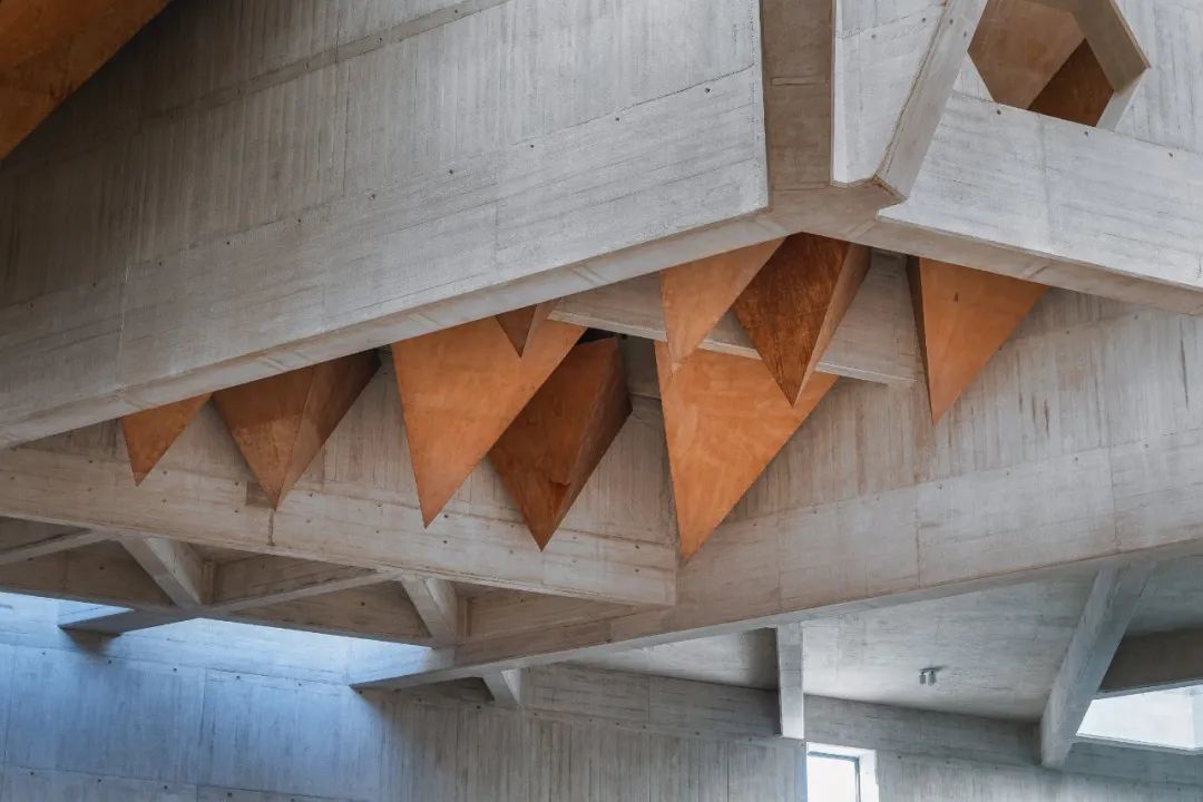 英国 Clifton Cathedral——现代宗教建筑的典范-48