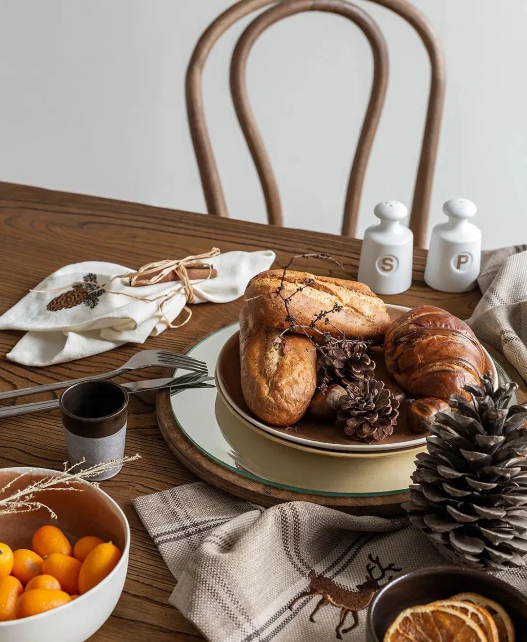 返璞优雅,美式家具与自然元素的完美融合-25