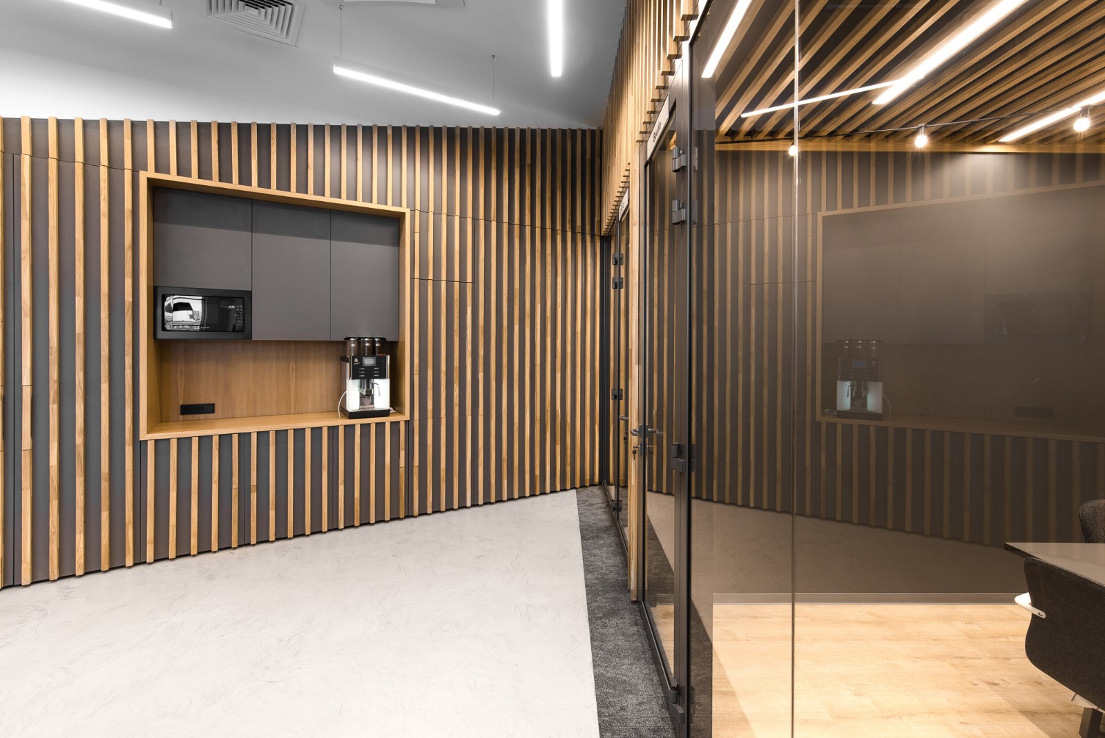 500㎡大众波兹南办事处  modelina™-16