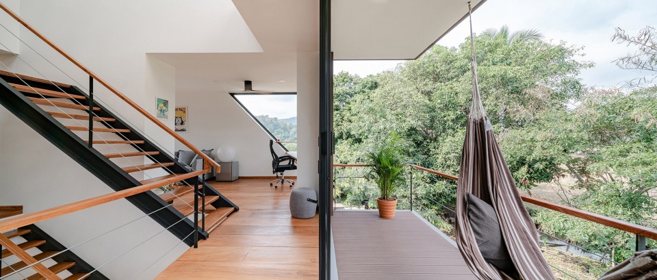 泰国 MHS 住宅,雕塑般的混凝土山居-33