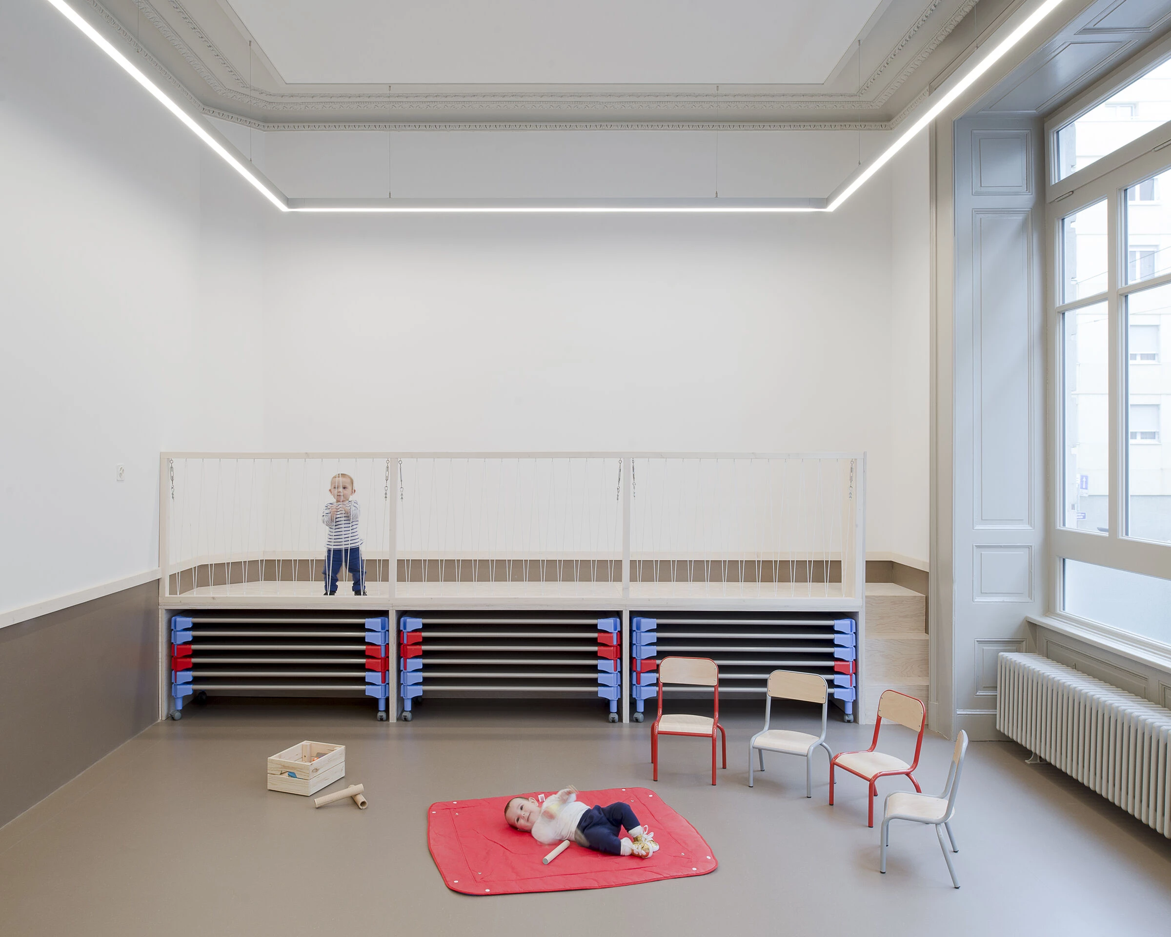 TRANSFORMATION OF A RESTAURANT INTO A NURSERY-12