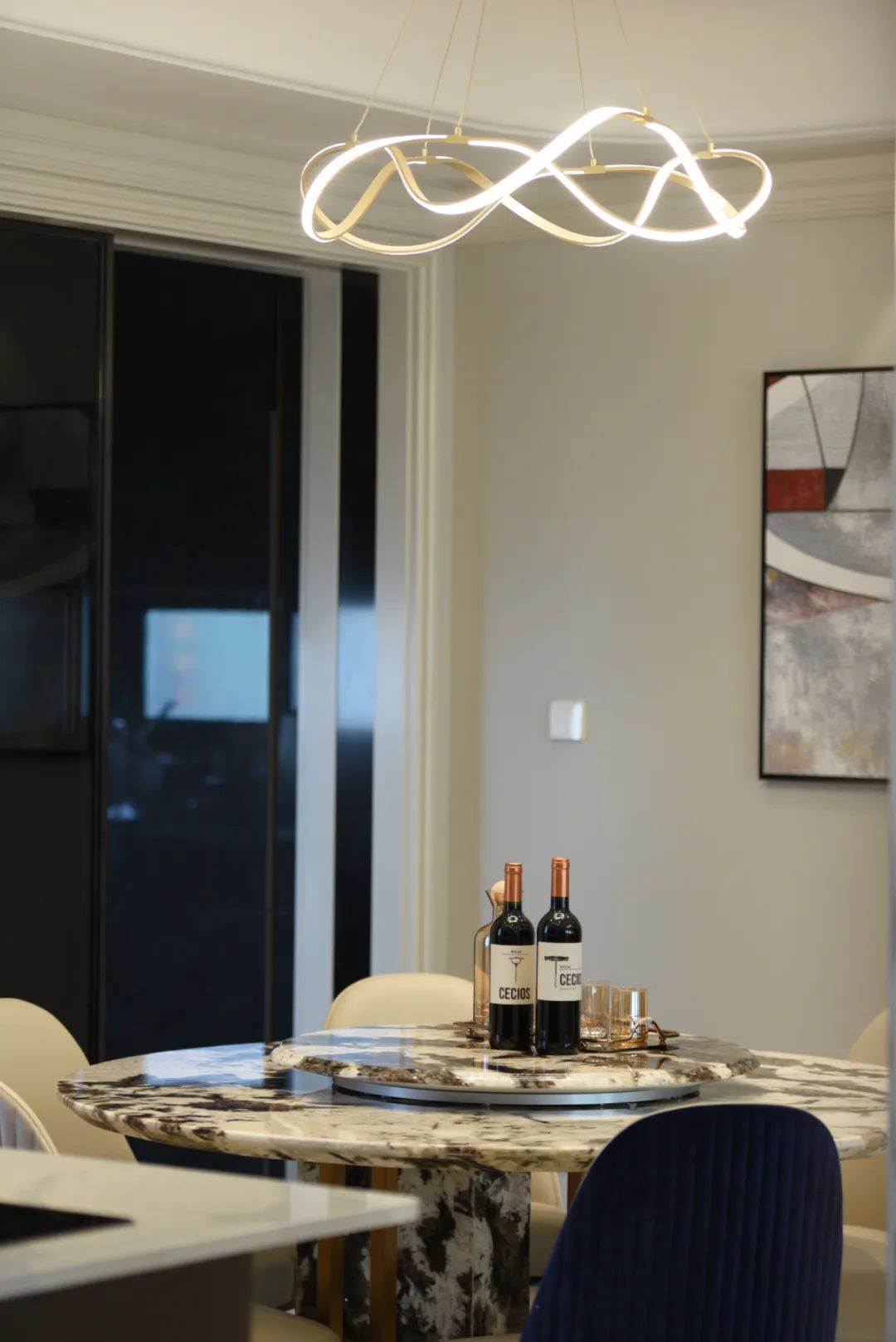 现代 235㎡轻奢住宅丨申远空间设计-13