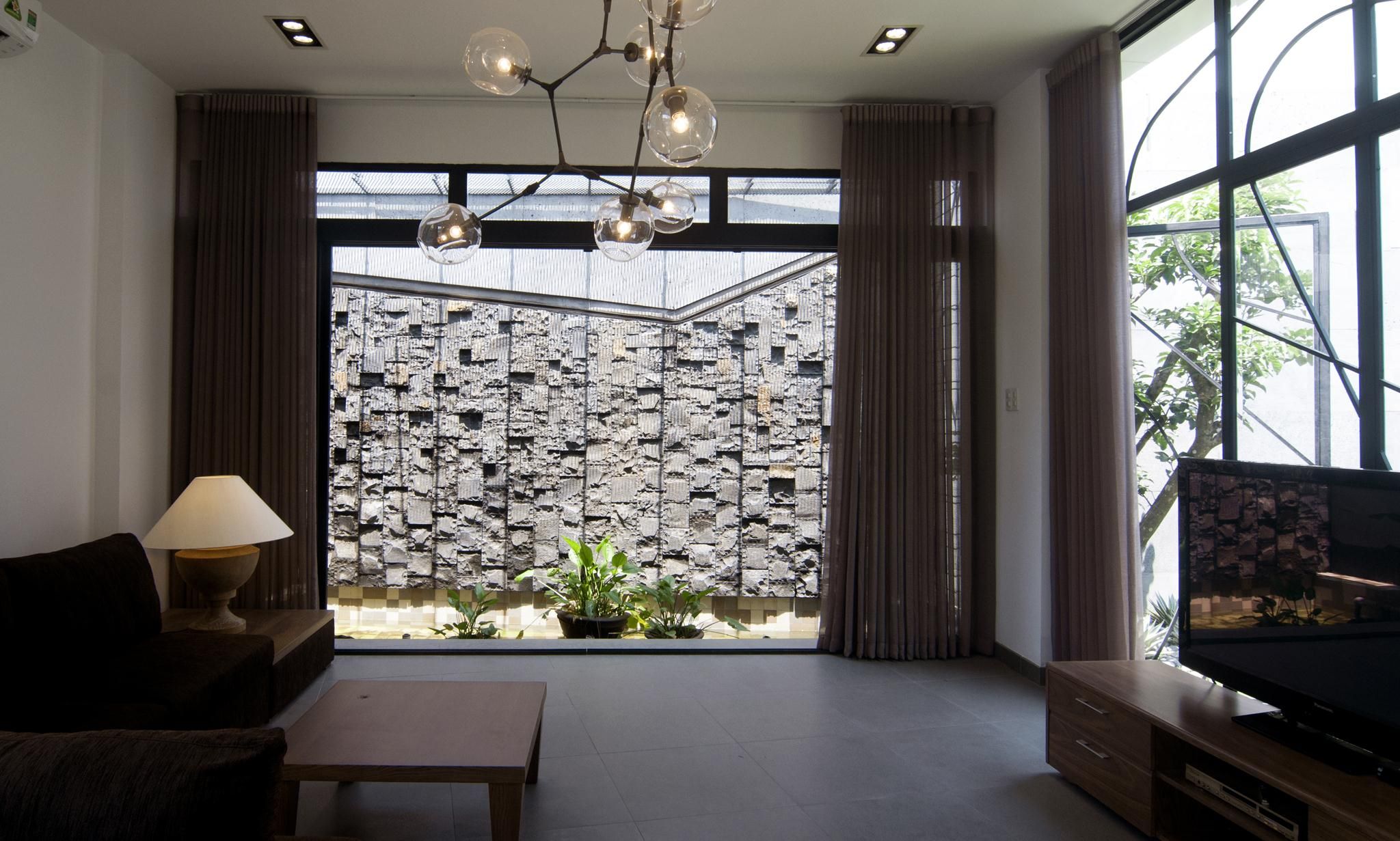 Cải tạo nhà ở quận Tân Phú: Ngôi nhà dành cho mẹ / Đêm trắng Studio-12