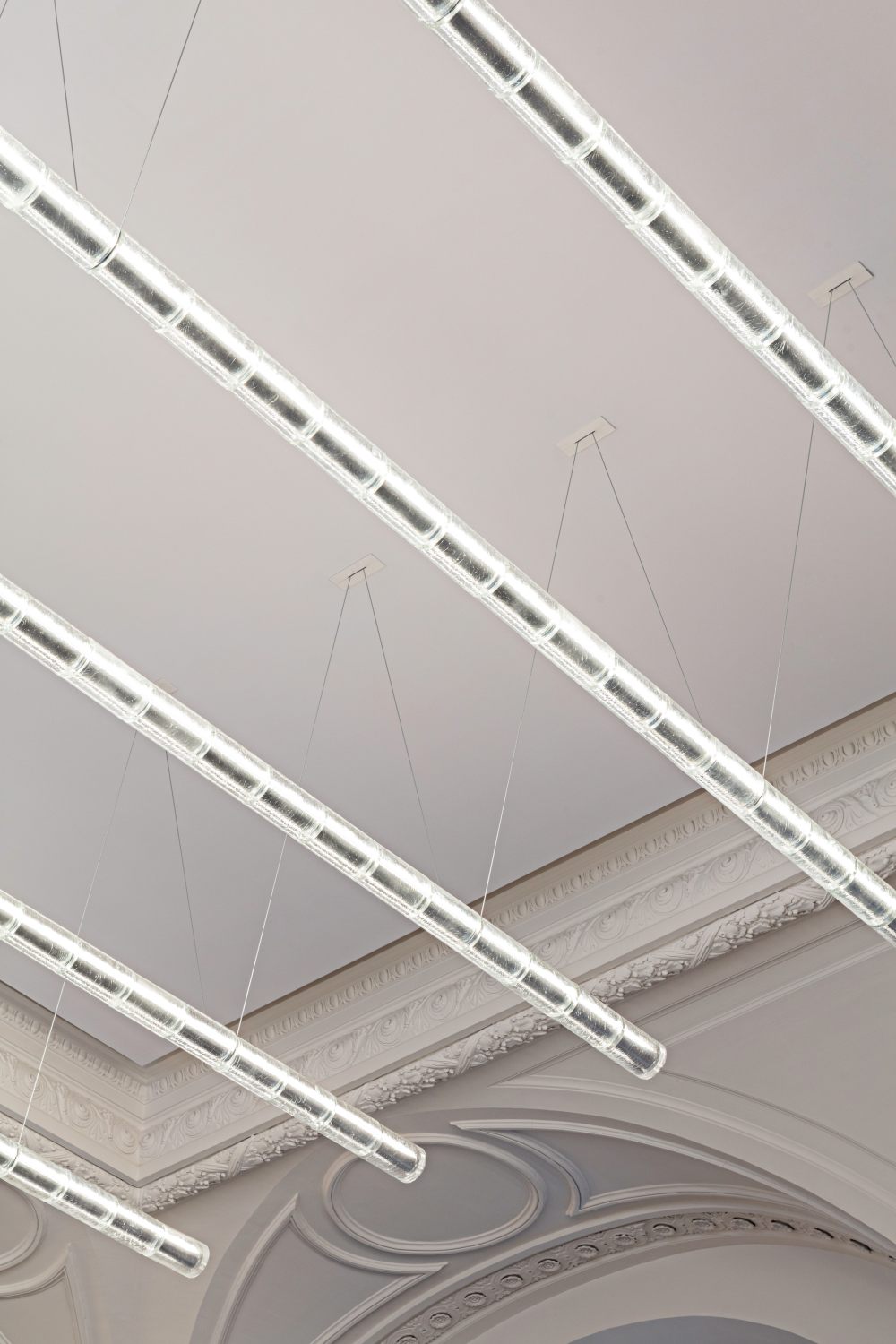 巴黎交易所德商务灯光装置丨法国巴黎丨Ronan & Erwan Bouroullec-8