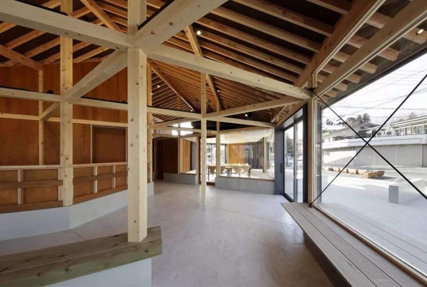 日本山中湖村“微型公共网络”游客中心-17