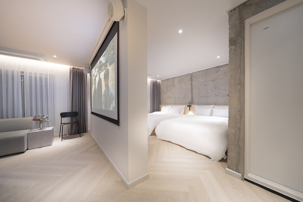 现代艺术酒店-5