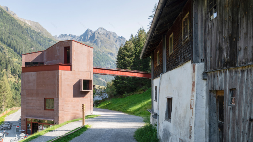 奥地利红砖博物馆,讲述阿尔卑斯山区野山羊故事-0