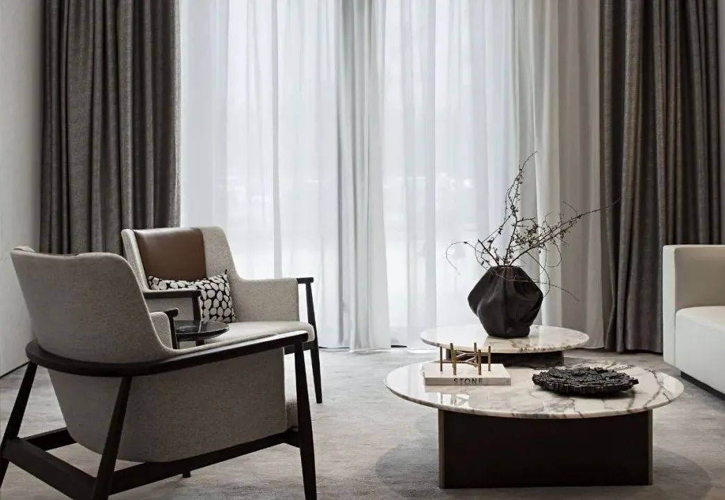 绿城济南诚园生活美学馆 | 现代简约与镜面艺术的完美融合-40