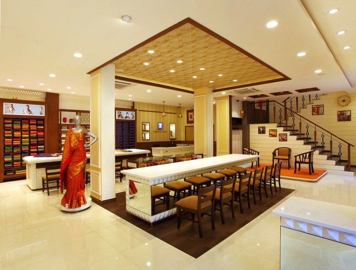 班加罗尔Thirumala Silks印度女装店面设计-2