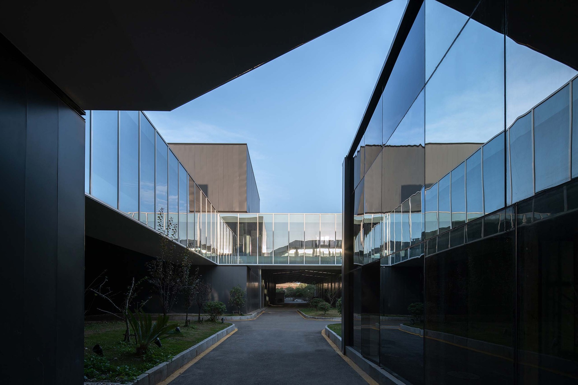 中国上海长江斯迈普电梯厂区改造丨ATAH介景建筑-38