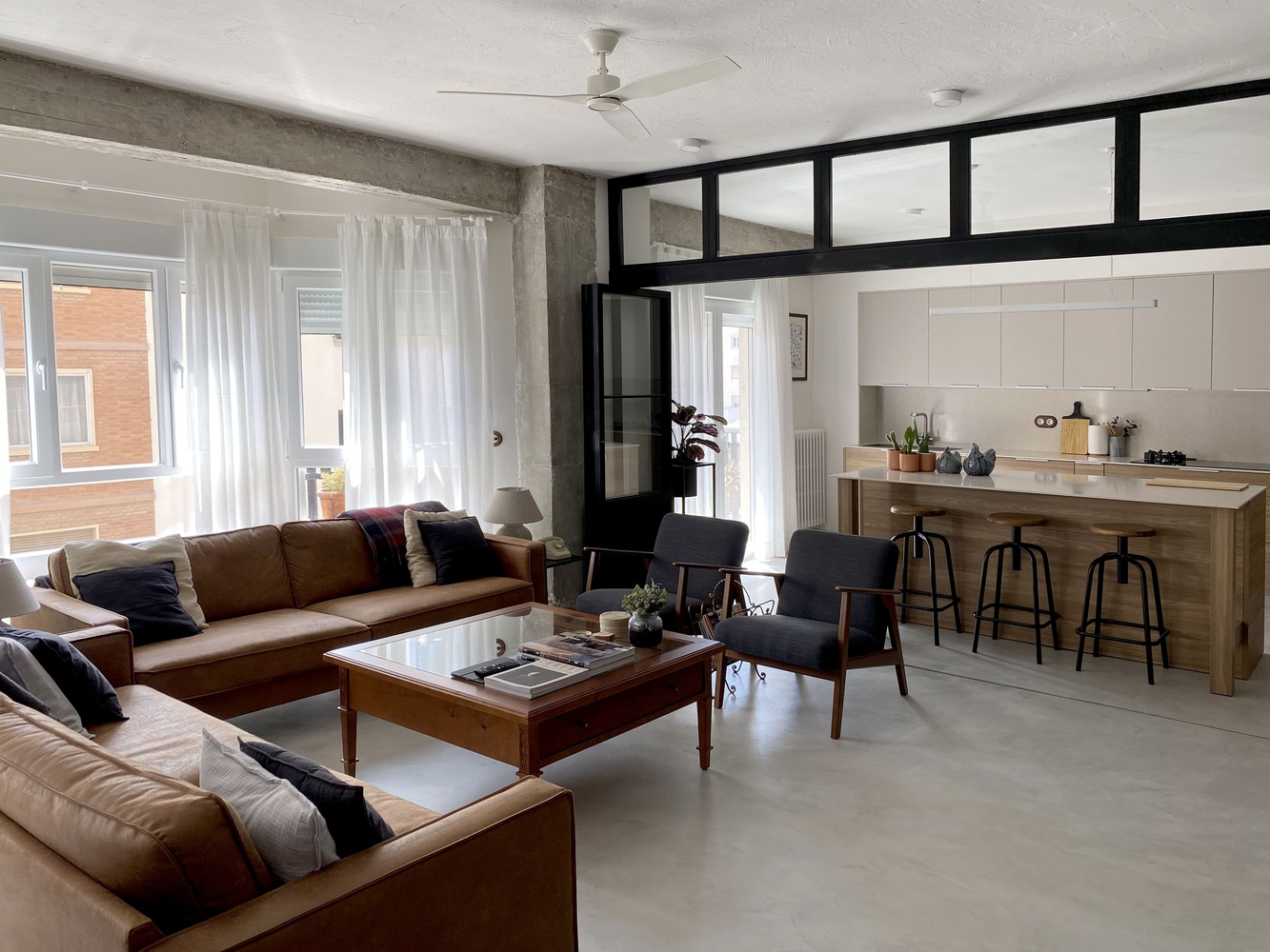 140 平米“翻新生活”住宅丨studioLARQ-31