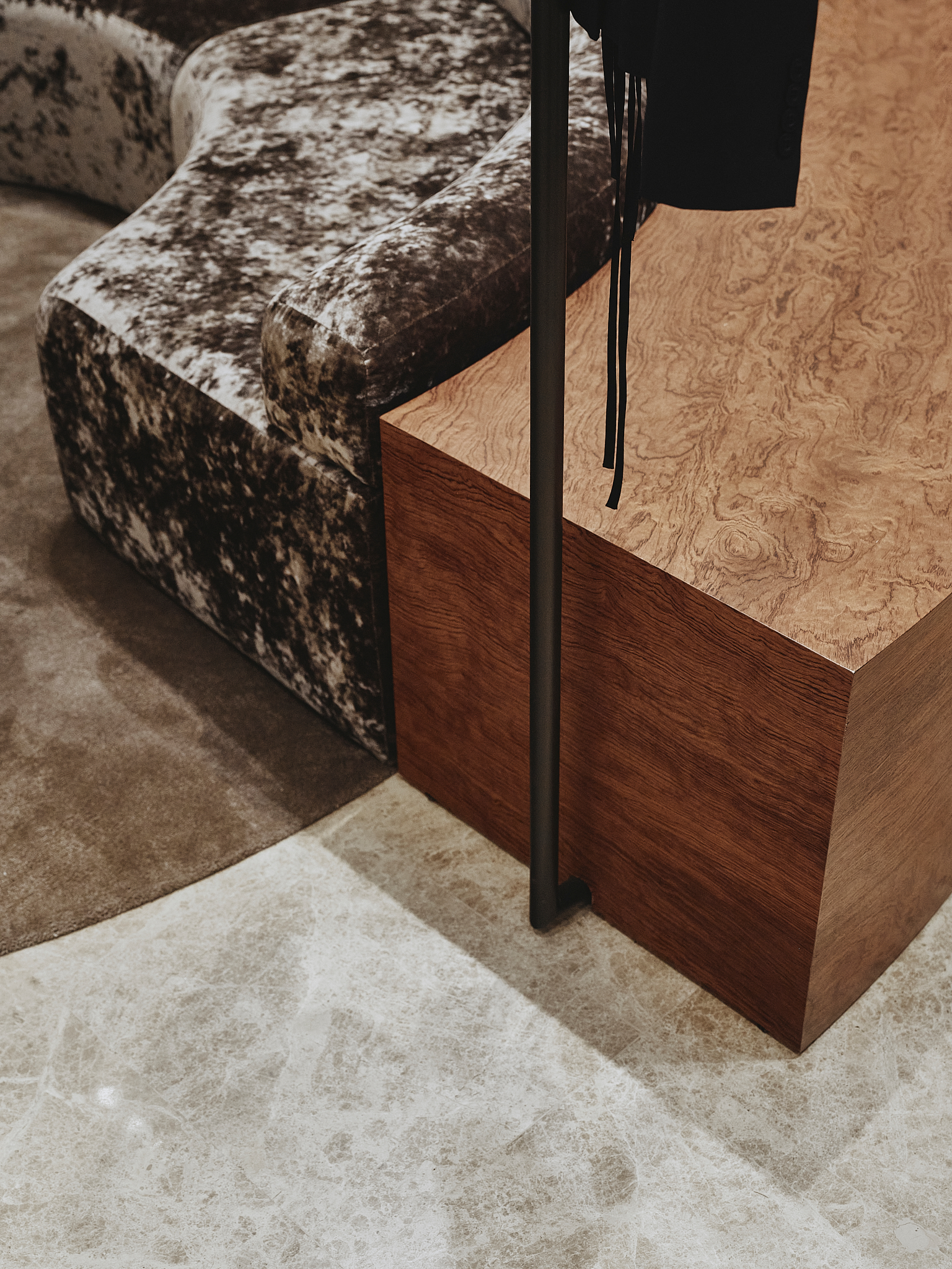 服装店丨SINITSA BURO-10