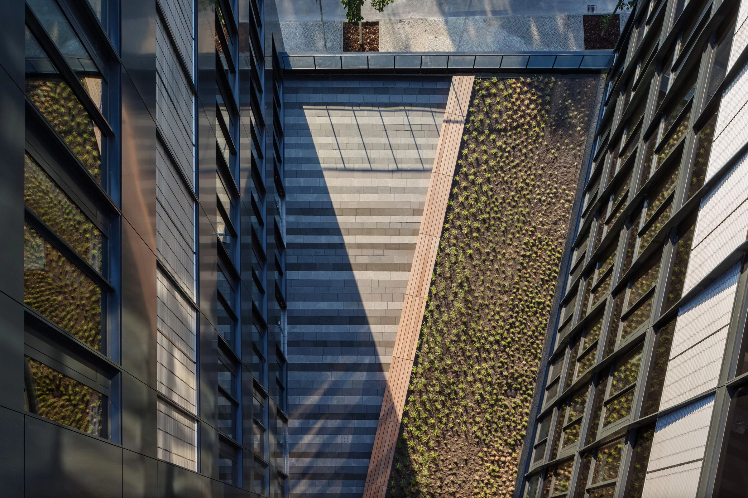 梅赛德斯-奔驰总部丨德国柏林丨GEWERS PUDEWILL-10