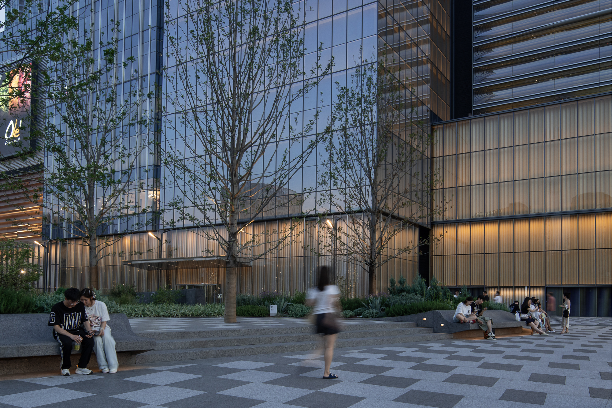 郑东万象城丨中国郑州丨PLAND博度景观设计(上海)有限公司等多家-18