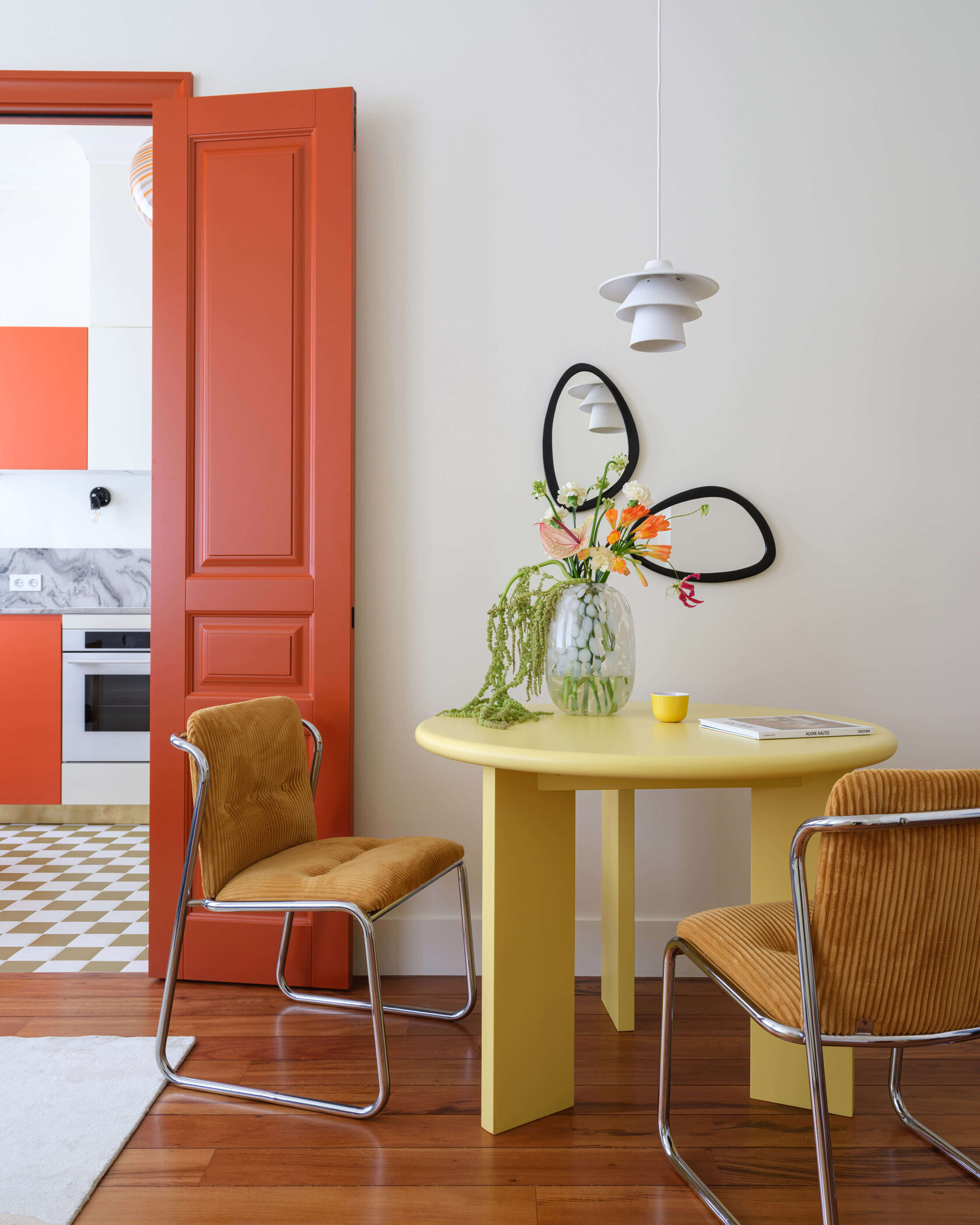 在1916年建筑中设计的充满活力的公寓-8