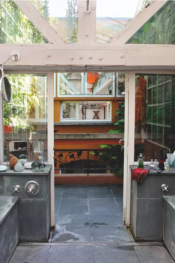 绿先生 | 把热带雨林搬进城市的垂直花园之父-20