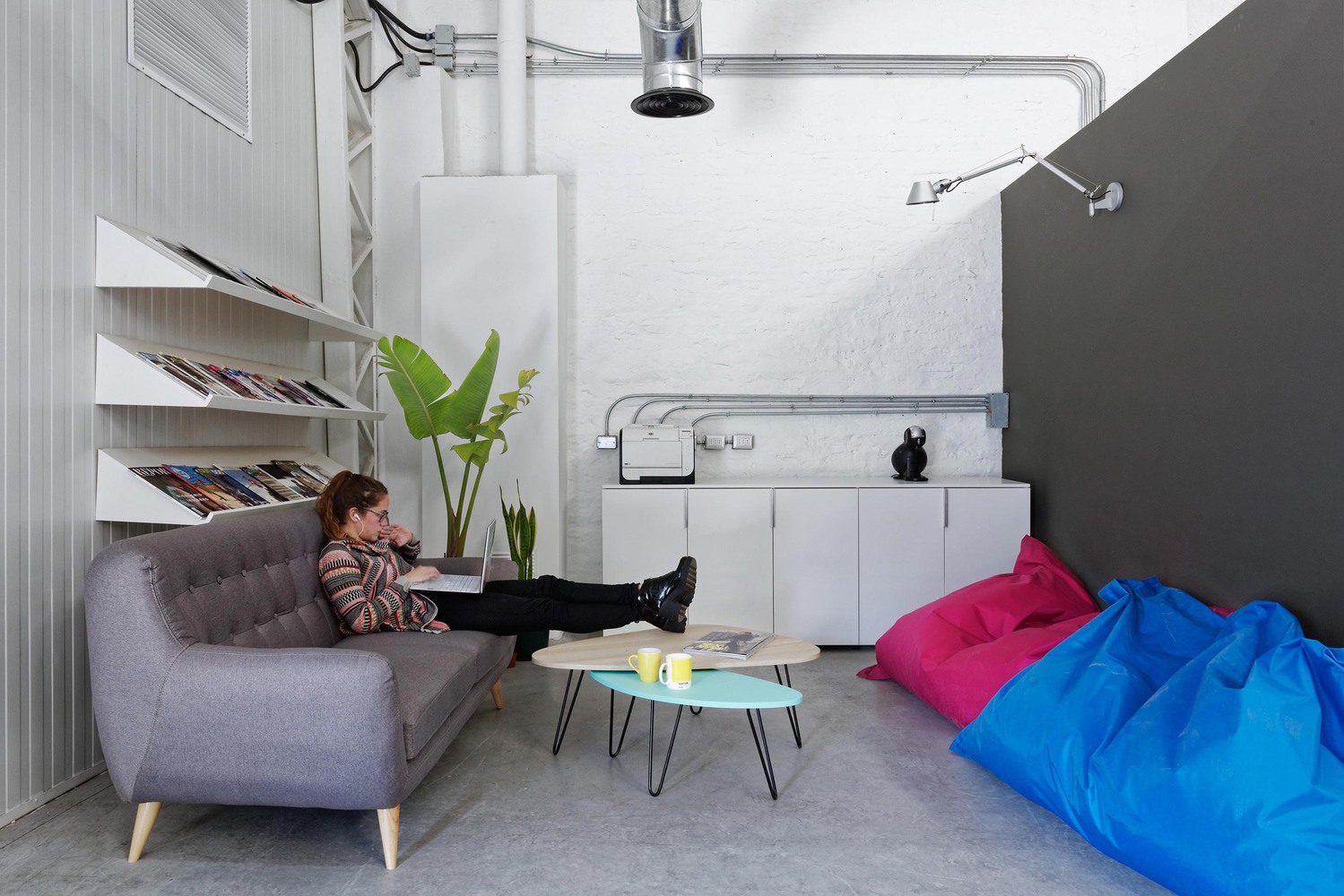 Grupo Sud（旧香水工厂变身高效协作办公空间）-37