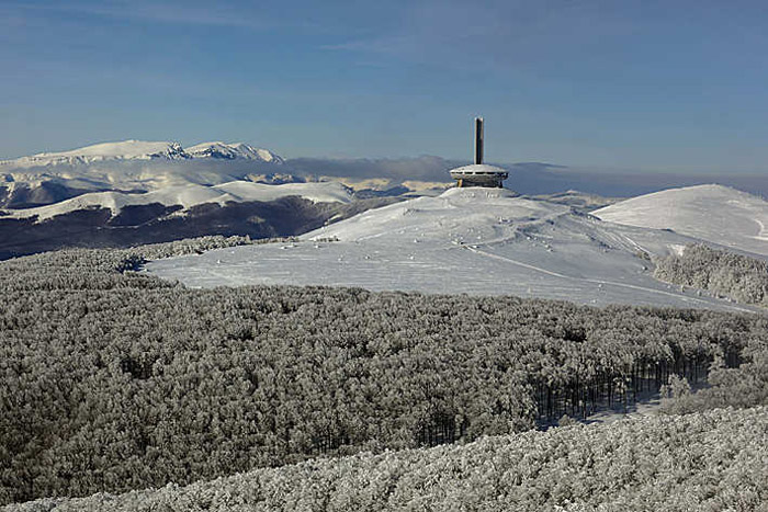 废弃建筑的时空穿越之旅-25