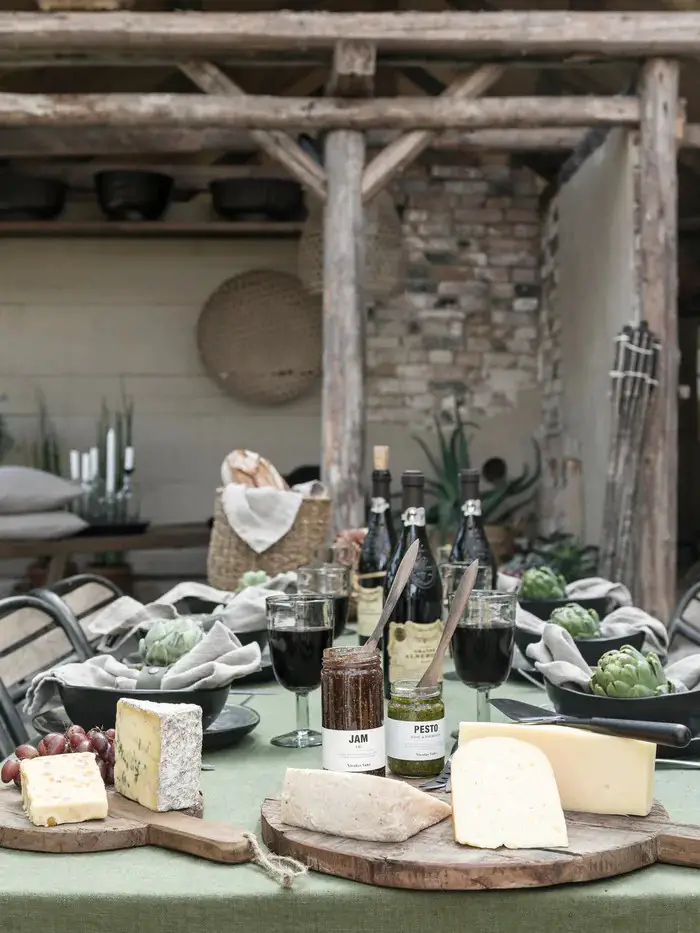 瑞典冬季花园 | 旧厂房变身温馨家庭绿洲-5