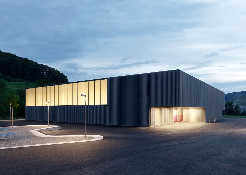 瑞士奥尔马林根体育场馆-10