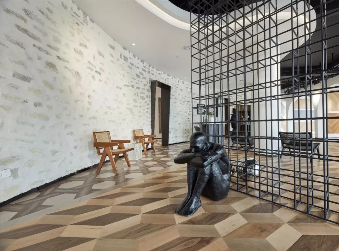 嘉兴大艺树地板旗舰店丨中国嘉兴丨金元门设计-12