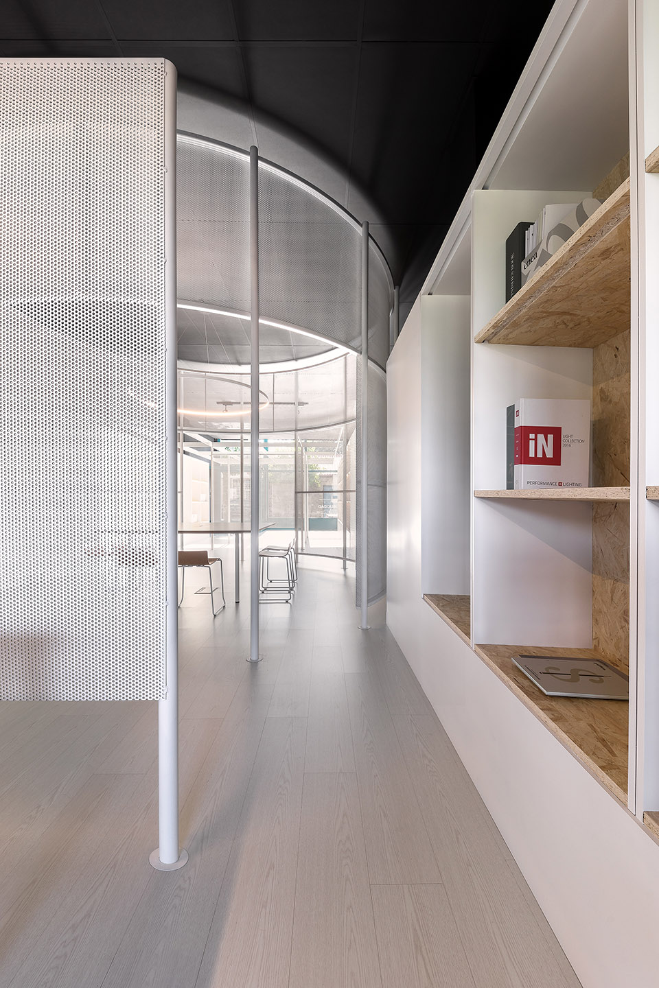 Sra. Emilia广告公司办公室,西班牙 / Erbalunga estudio-26