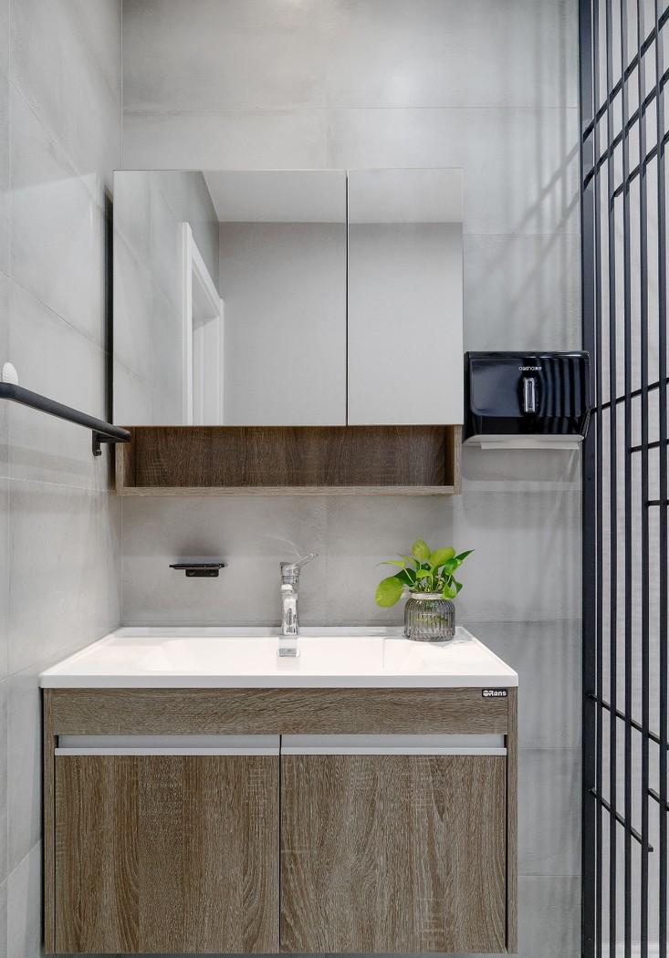 灰色主调的温馨家居，老物件传承的故事-29