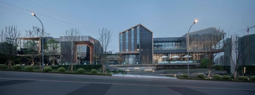 重庆万科彩云湖生活广场-11