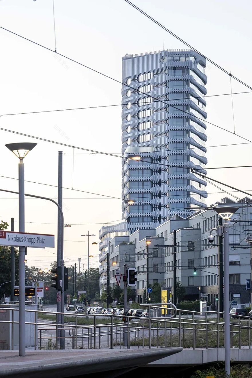 建筑实录|德国RKM740Tower医疗大楼-12