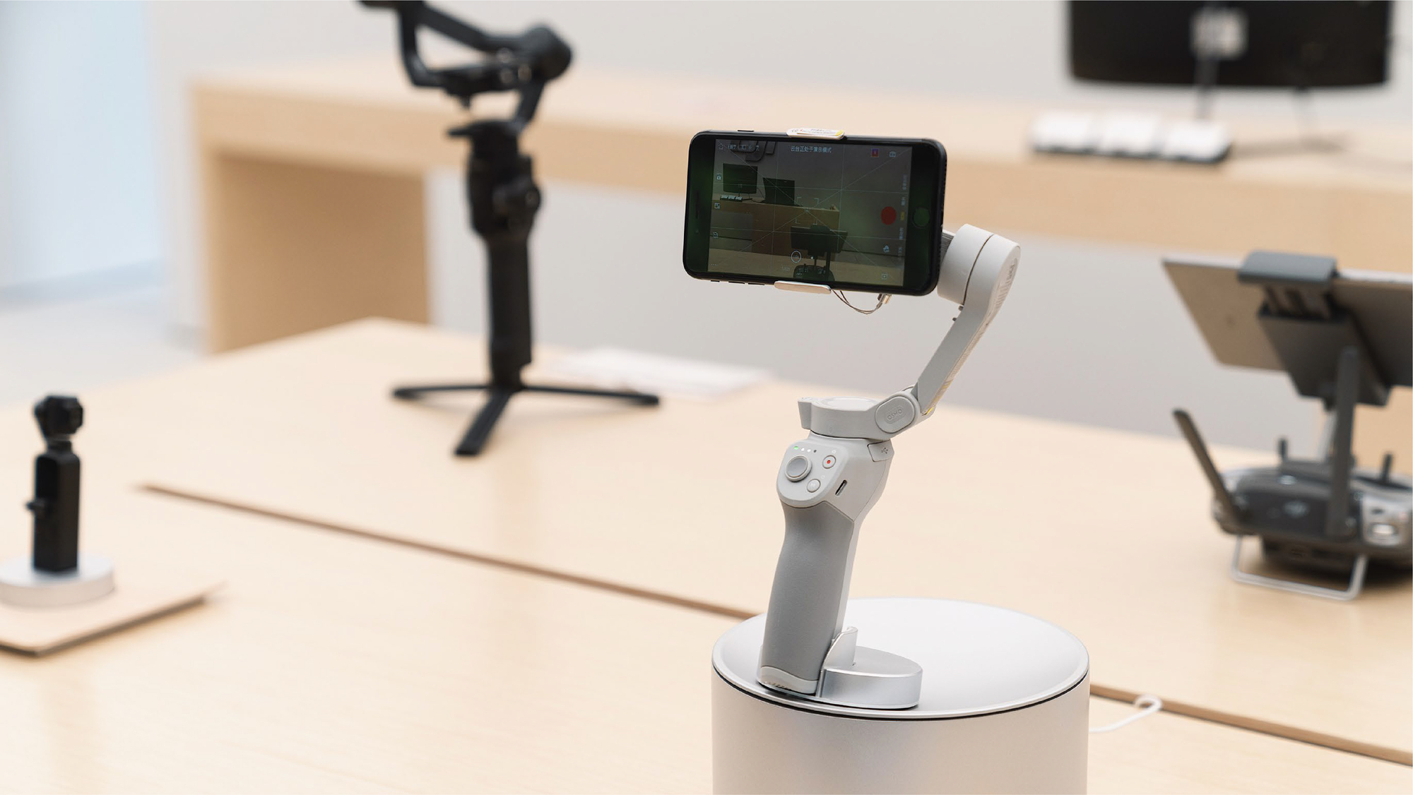 大疆线下零售店丨中国佛山丨E Studio 壹所设计-6