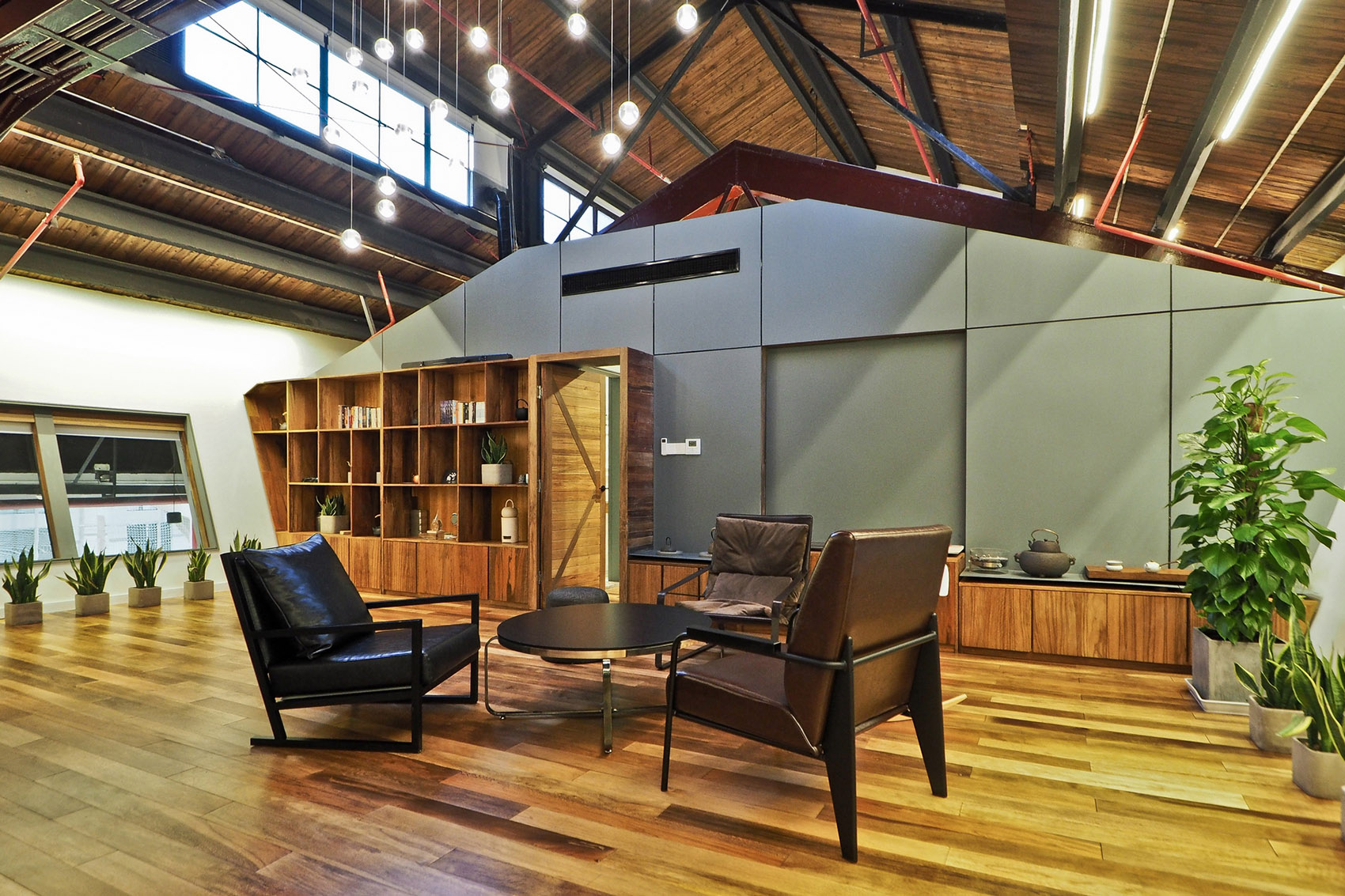 一艘悬浮的“战舰” & 幸福码头8号楼空间改造项目，上海 / 杜兹设计-70