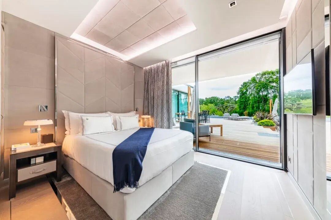 终极奢雅别墅（UltimaGrandVilla）-瑞士日内瓦米斯的现代奢宅-29