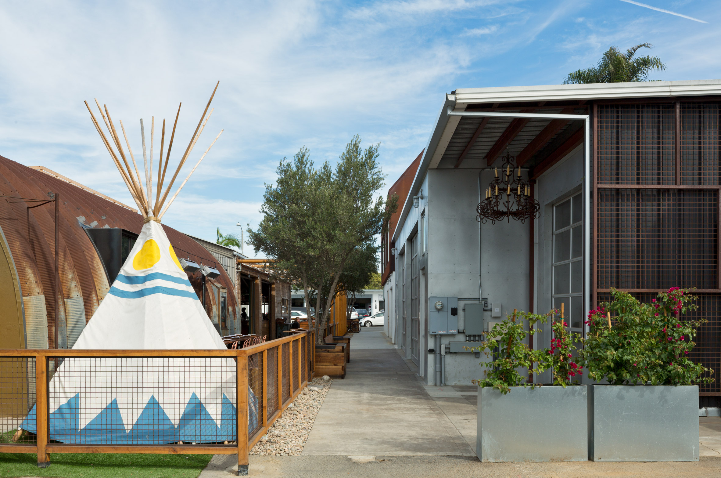 Brett Farrow converts auto body shop into restaurant complex in California-20
