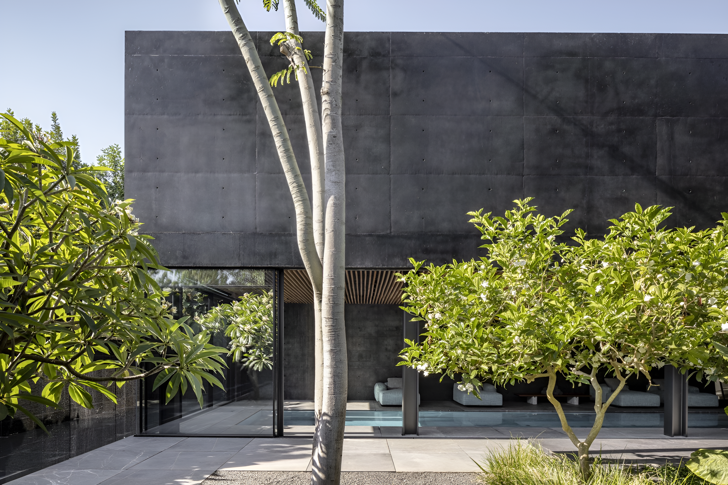 黑色混凝土房屋丨以色列丨Pitsou Kedem Architects-25