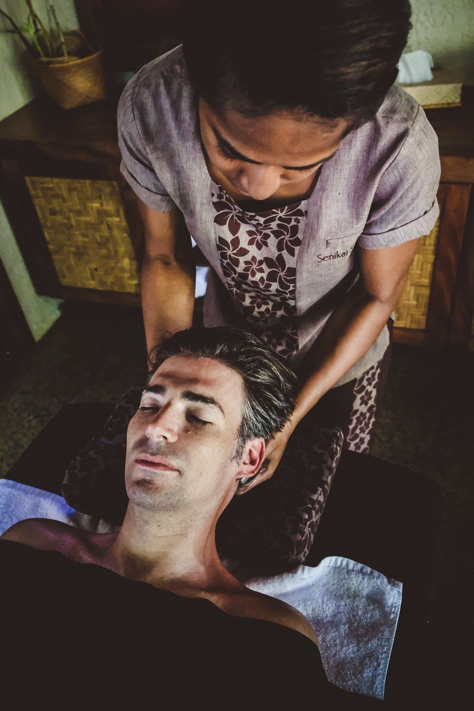 斐济五星级豪华度假酒店,现代斐济风格的海滨别墅-99