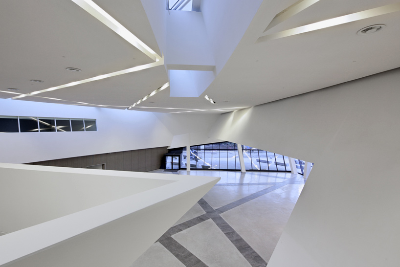 蒙斯国际会议中心丨比利时丨丹尼尔·里伯斯金-8