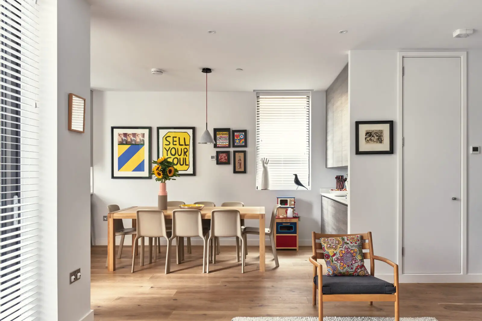 伦敦泰晤士河畔的现代维多利亚式联排别墅-3