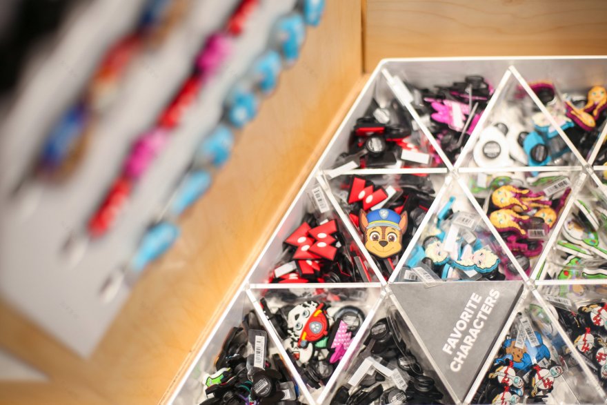 Crocs Global Store Concept by Briggs Hillier-5