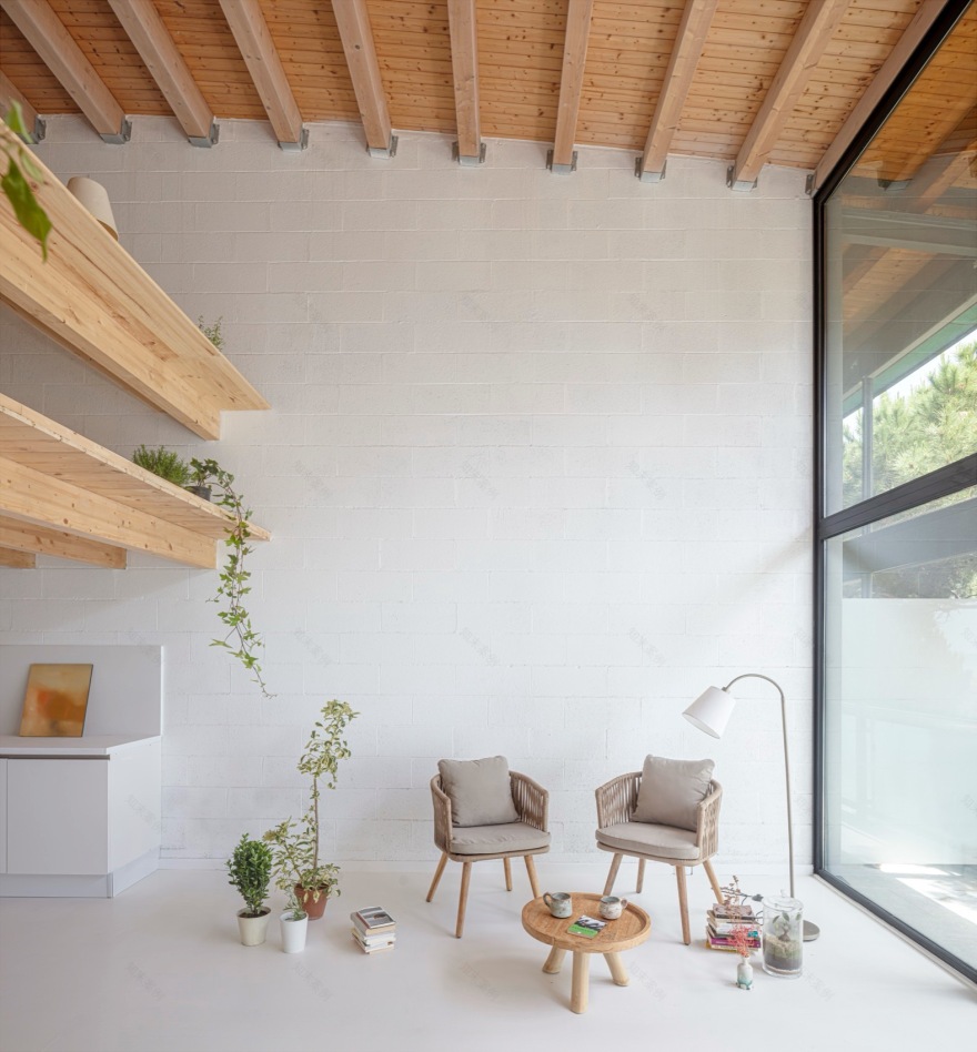 GAVA海滩住宅丨西班牙巴塞罗那丨Roman Izquierdo Bouldstridge-38