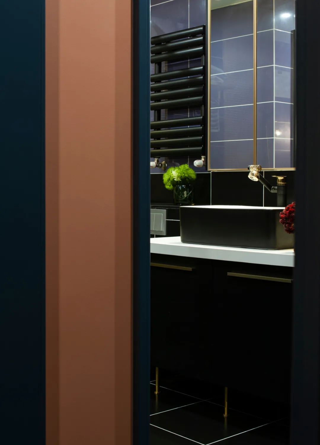 融合摩登与复古，打造温馨宜居空间-131