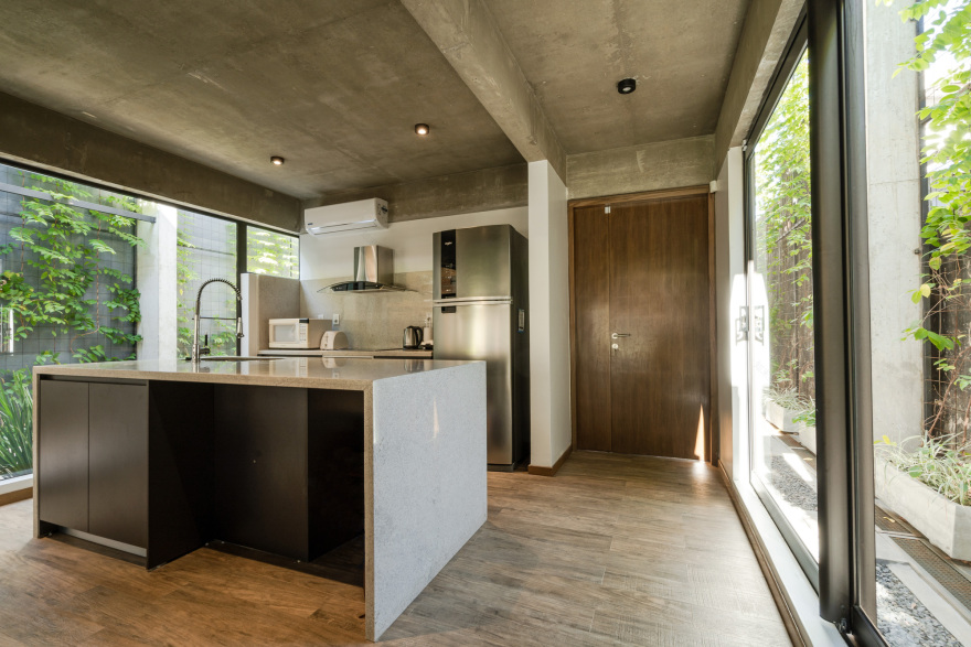 Levitate House / BAUEN-17