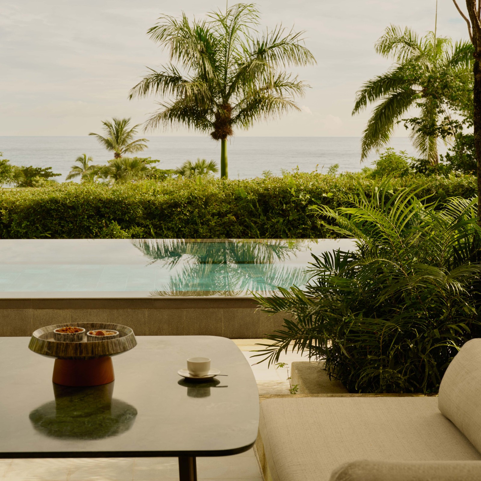 安缦茵澜 AMANERA丨John Hear-33