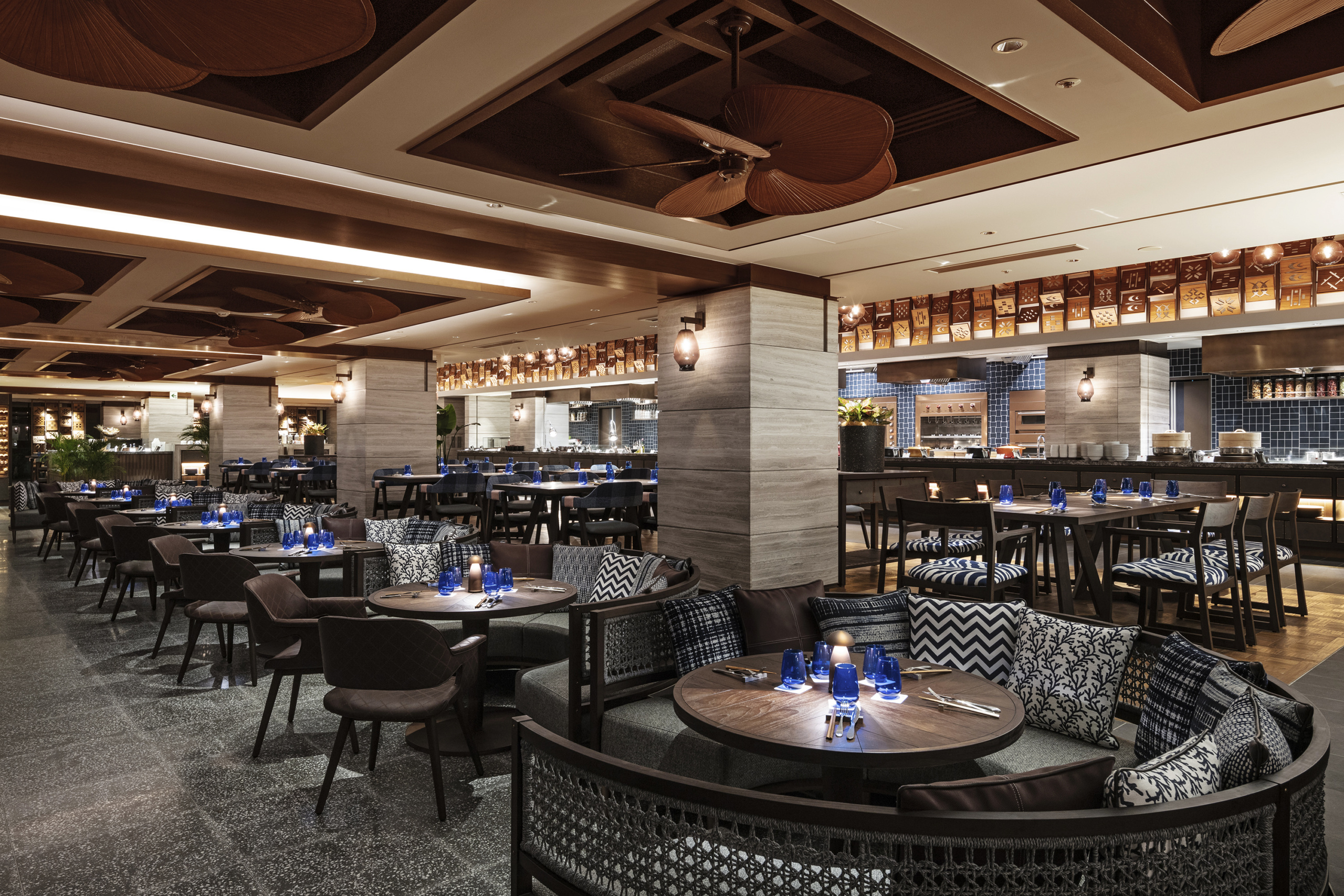 ISHIGAKI BOLD KITCHEN -FUSAKI BEACH RESORT HOTEL & VILLAS- | DESIGN STUDIO CROW-13